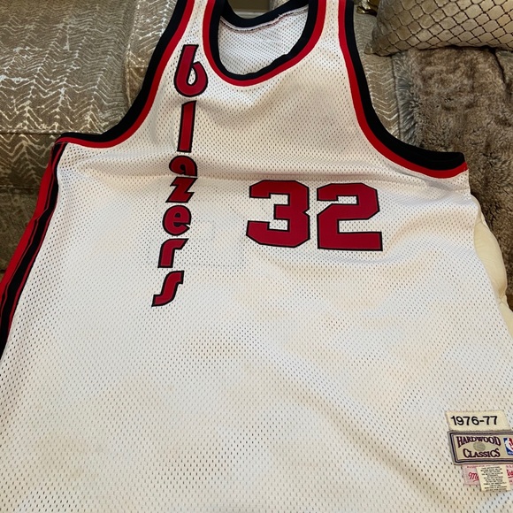 Bill Walton. Portland Trailblazers #32  Nba jersey, Trail blazers,  Portland trailblazers